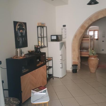 Mazzarino Al Vico Bartoli Suite Room מראה חיצוני תמונה