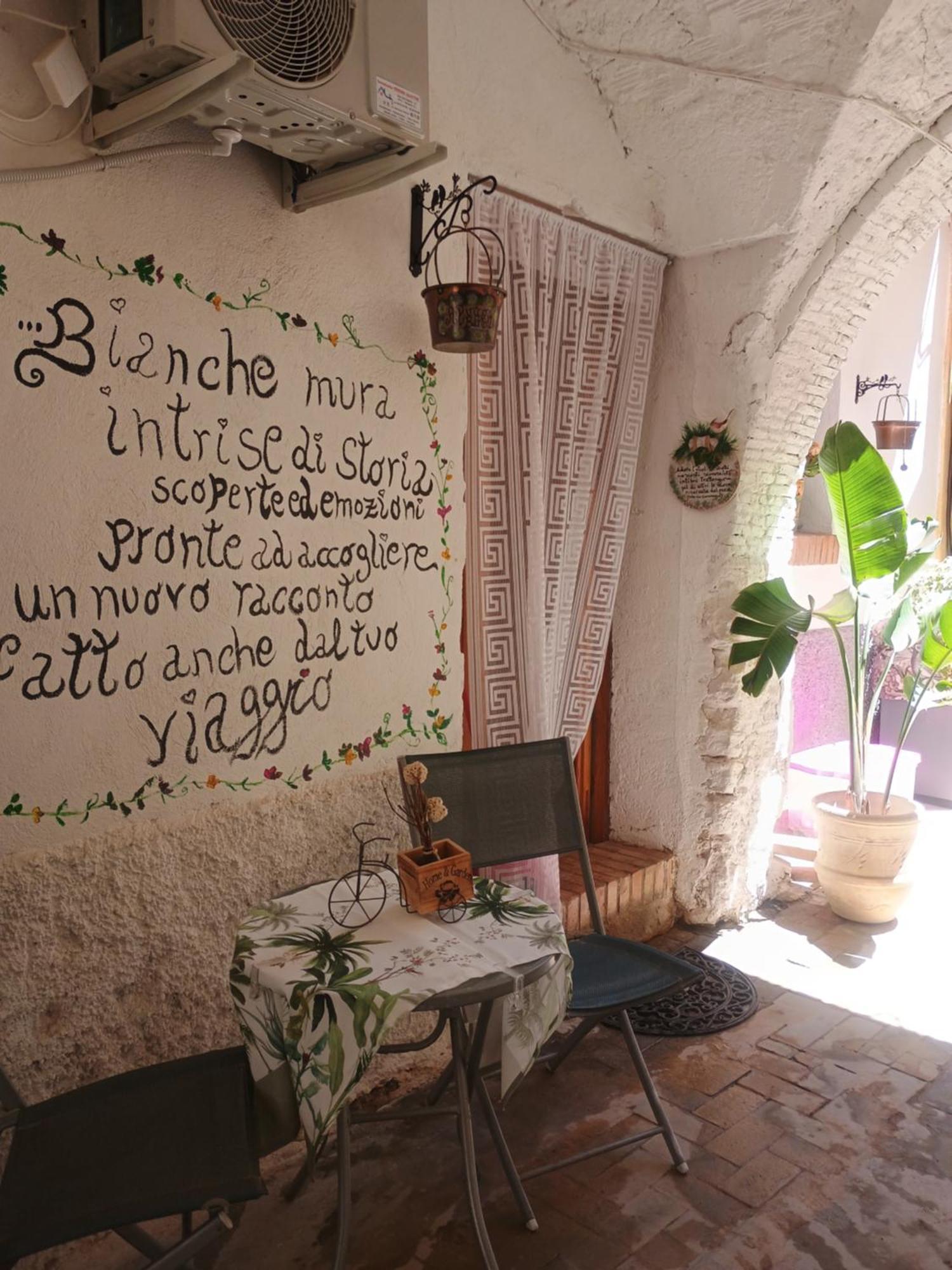 Mazzarino Al Vico Bartoli Suite Room מראה חיצוני תמונה